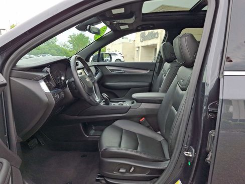 Used 2022 Cadillac XT6 Luxury AWD/4WD image 15