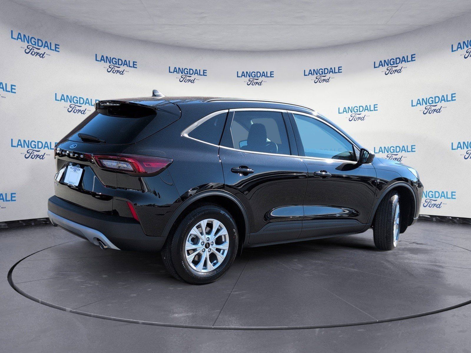 New 2026 Ford Escape Active FWD image 4