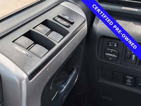 Used 2022 Toyota 4Runner SR5 Premium w/ Moonroof Package AWD/4WD image 23