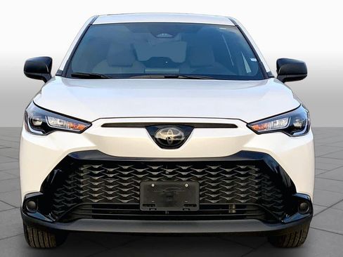 Used 2024 Toyota Corolla Cross AWD Hybrid image 4