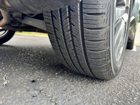 Used 2020 Subaru Ascent Limited image 14