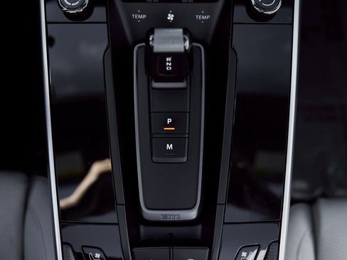 Used 2022 Porsche 911 Turbo S image 65