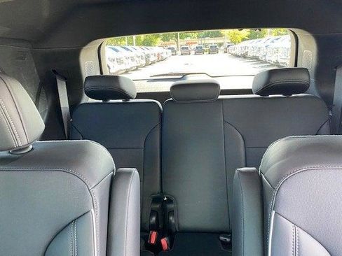 New 2026 Buick Enclave Preferred w/ Power Package image 13