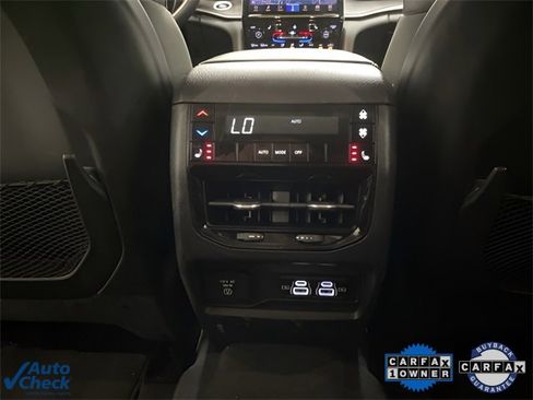 Used 2022 Jeep Grand Cherokee L Limited image 70