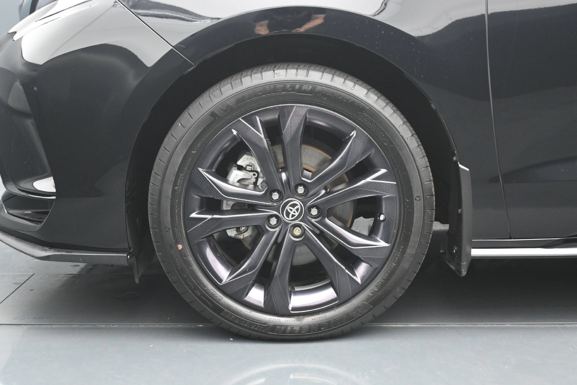 Used 2022 Toyota Sienna XSE FWD image 27