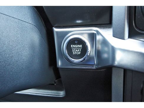 Used 2021 Ford F150 Lariat w/ Equipment Group 502A High image 21