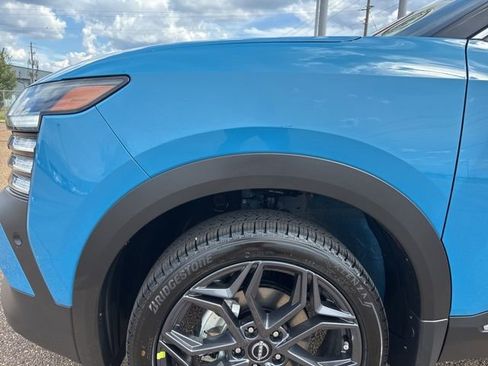 New 2026 Nissan Kicks SR w/ SR Premium Package image 7