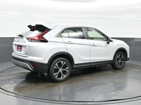 Used 2022 Mitsubishi Eclipse Cross SEL AWD/4WD image 6