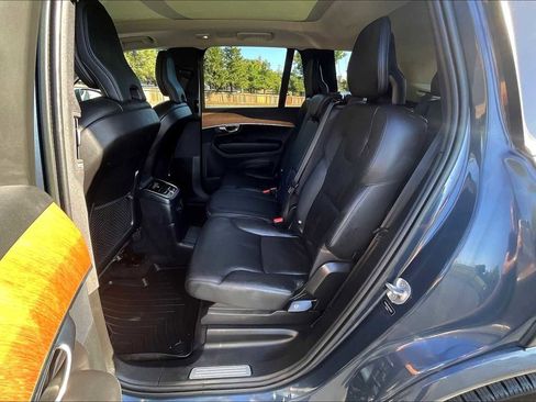 Used 2023 Volvo XC90 T8 Core image 29