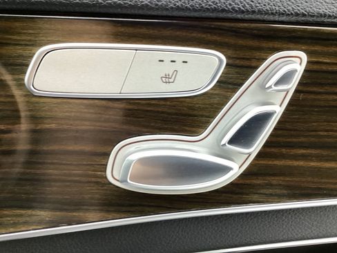 Used 2020 Mercedes-Benz C 300 4MATIC Sedan image 42