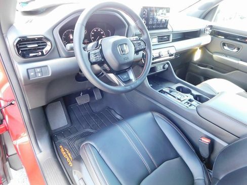 New 2025 Honda Pilot TrailSport image 21