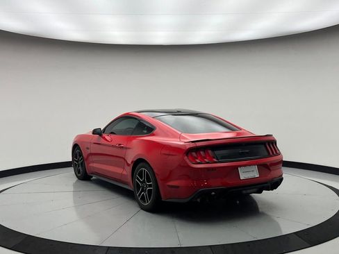 Used 2019 Ford Mustang GT w/ Equipment Group 301A image 8