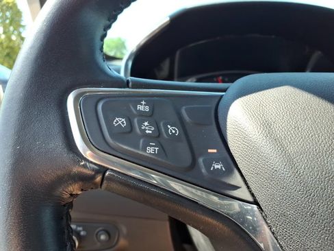 Used 2020 Chevrolet Equinox LT w/ Driver Convenience Package AWD/4WD image 14