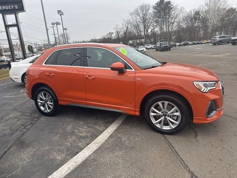 Used 2023 Audi Q3 2.0T Premium image 4