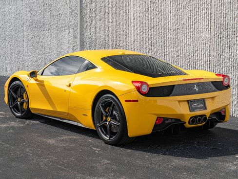 Used 2013 Ferrari 458 Italia Coupe image 18