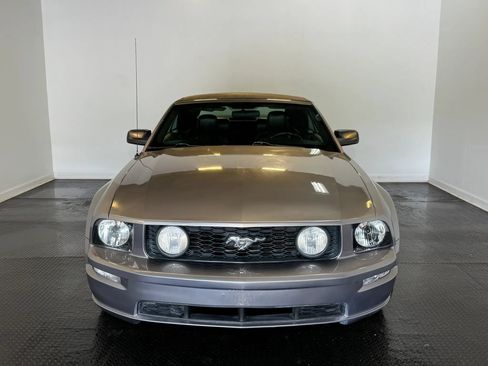 Used 2006 Ford Mustang GT Premium RWD image 8