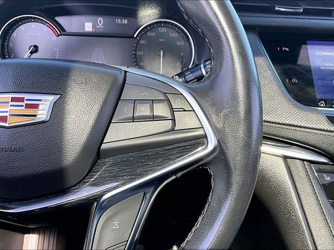 Used 2023 Cadillac XT5 Premium Luxury image 21