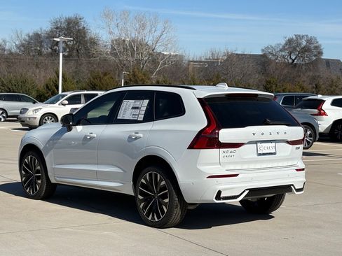 New 2026 Volvo XC60 B5 Ultra w/ Protection Package Premier image 4