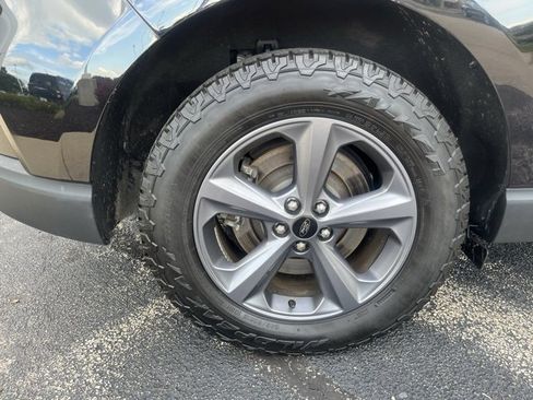 Certified 2024 Ford Edge SEL w/ Sport Appearance Package image 9