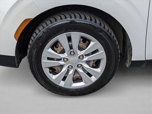 Used 2021 Kia Soul LX image 25