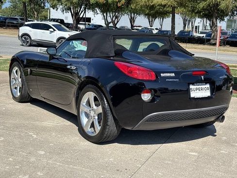 Used 2006 Pontiac Solstice Convertible w/ Premium Package RWD image 8