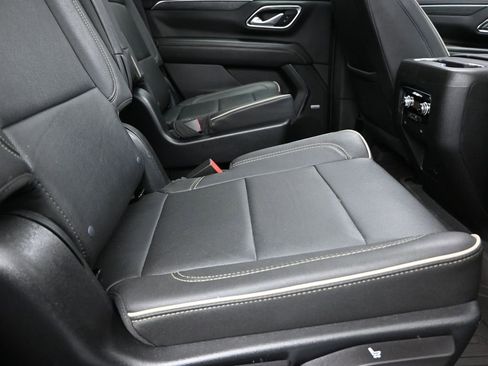 Used 2023 GMC Yukon SLT image 22