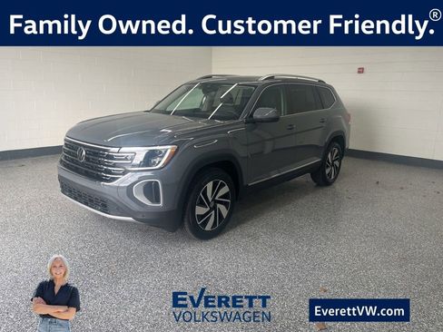 New 2026 Volkswagen Atlas SEL AWD/4WD image 1