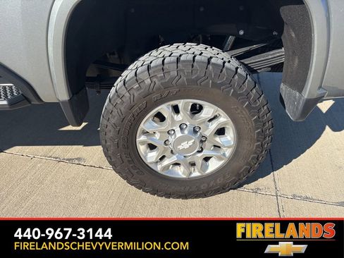 Used 2024 Chevrolet Silverado 3500 High Country w/ Technology Package image 36