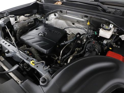 Used 2023 Buick Encore GX Select w/ Sport Touring Package image 32