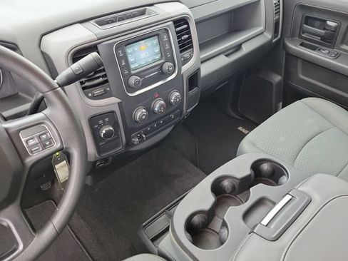Used 2017 RAM 2500 Tradesman w/ Chrome Appearance Group AWD/4WD image 29