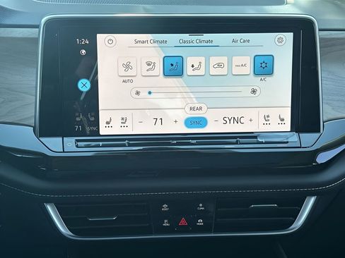 New 2026 Volkswagen Atlas SE image 19