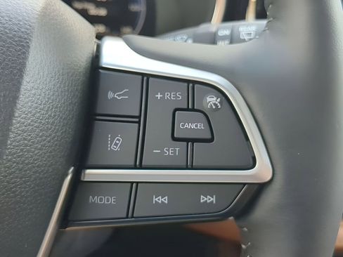 New 2026 Toyota Highlander Platinum image 26