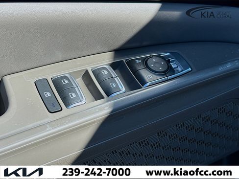 New 2026 Kia Carnival image 23