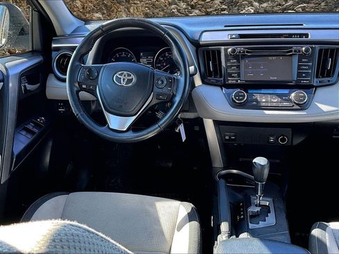 Used 2017 Toyota RAV4 XLE w/ Protection Package image 5