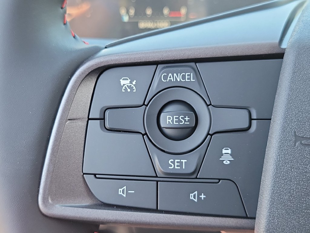 New 2027 Nissan Sentra SR FWD image 17