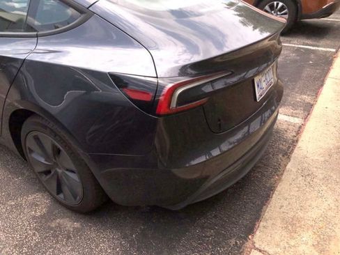 Used 2026 Tesla Model 3 AWD/4WD image 9