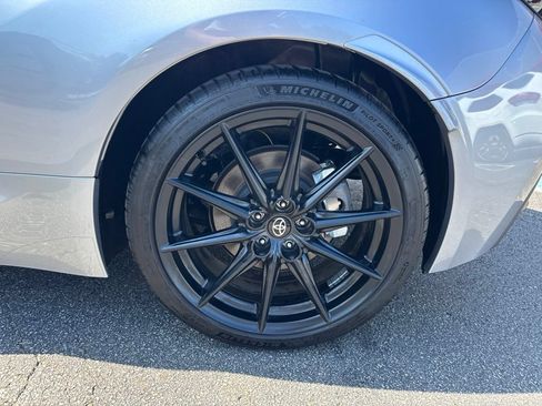 Certified 2024 Toyota GR86 Premium RWD image 34