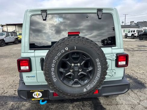 Used 2023 Jeep Wrangler Unlimited w/ Sun & Screen Package AWD/4WD image 6