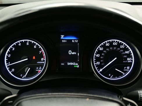 Used 2024 Toyota Camry SE FWD image 23
