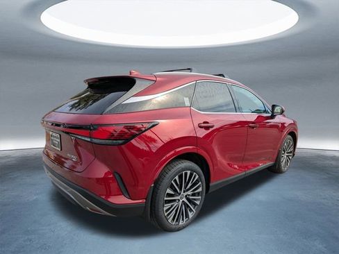 Used 2024 Lexus RX 350 Premium Plus w/ Convenience Package image 4
