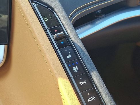 Certified 2022 Chevrolet Corvette Stingray Preferred Cpe w/ Z51 Performance Package RWD image 14