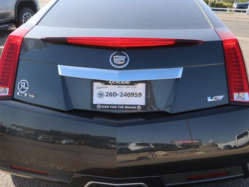 Used 2015 Cadillac CTS V RWD image 6
