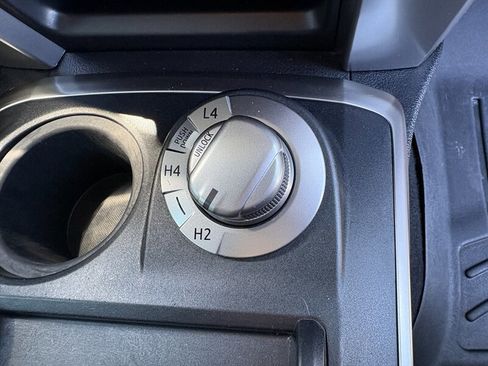 Used 2019 Toyota 4Runner SR5 image 23