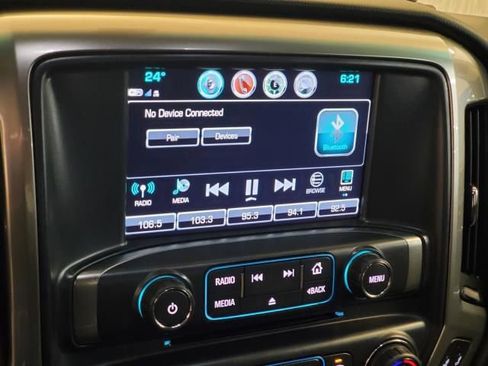 Used 2018 Chevrolet Silverado 1500 LT w/ All Star Edition image 21