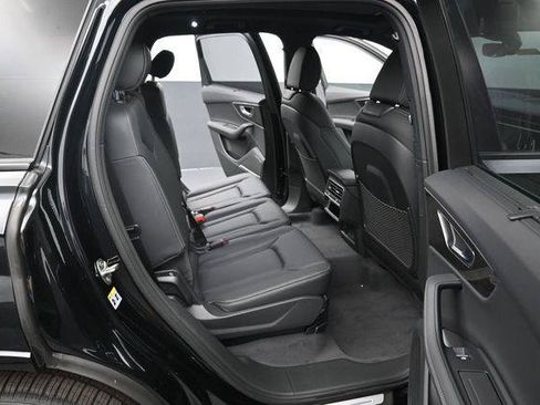 New 2026 Audi Q7 3.0T Prestige AWD/4WD image 13