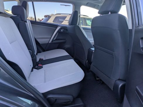 Used 2017 Toyota RAV4 XLE image 25