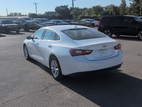 Used 2024 Chevrolet Malibu LT FWD image 4
