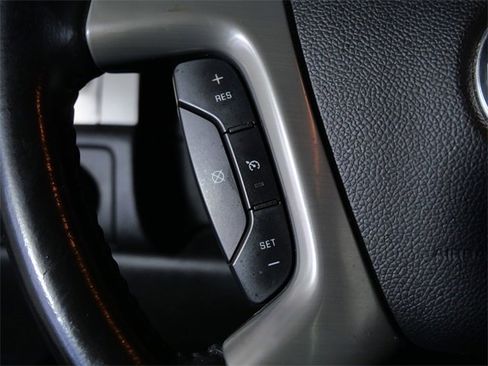 Used 2011 GMC Sierra 1500 SLT w/ All-Terrain Package image 22