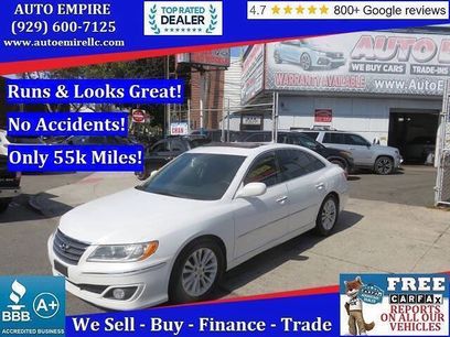 Used 2011 Hyundai Azera GLS w/ Premium Pkg 2