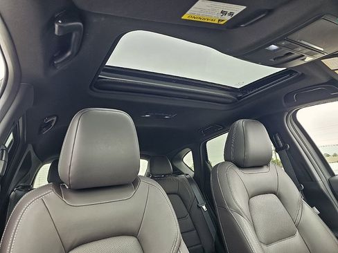 Certified 2025 MAZDA CX-5 Signature image 20